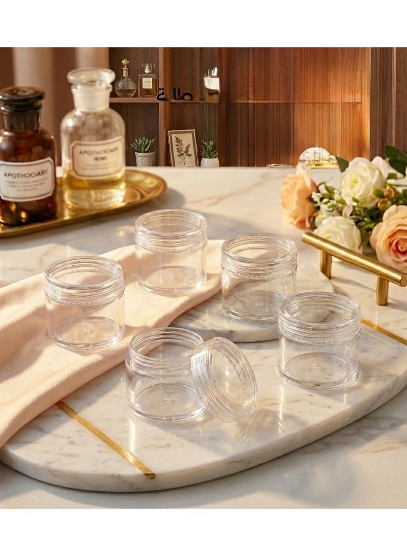 علب شفافة للتخزين، علب اكريلك دائرية لتخزين المكياج و مستحضرات التجميل، عدد 5 حبات من العلب الحافظة، حاويات صغيرة الحجم مع اغطية، برطمانات شفافة منظمة الشكل و مستديرة، علب شفافة مناسبة للسفر و تقسيم الكريمات و تنظيم منتجات التجميل، علبة اكرلك فارغة ، 4*3سم. - Image 4